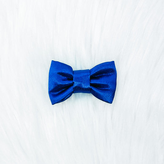 The “Fire cracker” bow tie style hair bow